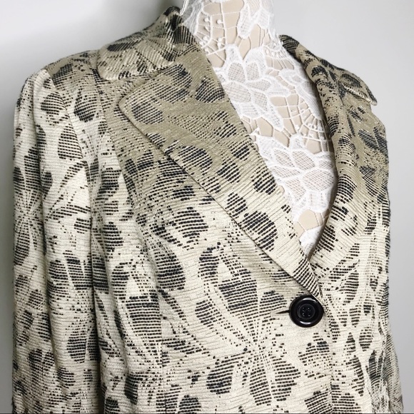 Lafayette 148 Floral Print 2 Button Blazer Jacket - Picture 2 of 9